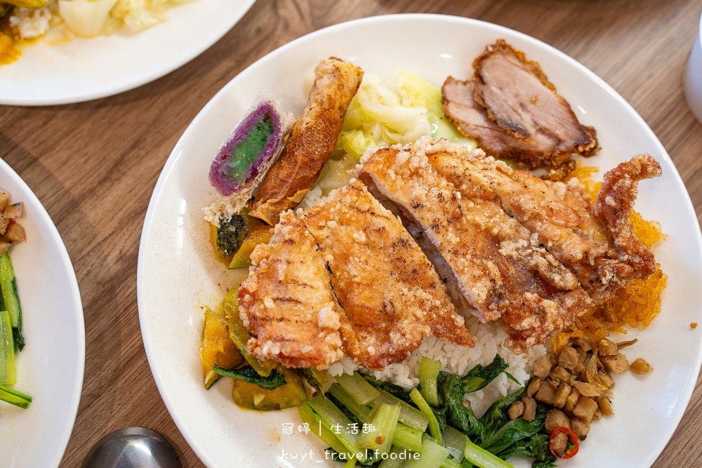 【妞新聞】肉肉控激推爆肉便當，四樣配菜大份量便當100元起，中永和便當店推薦_2025菜單